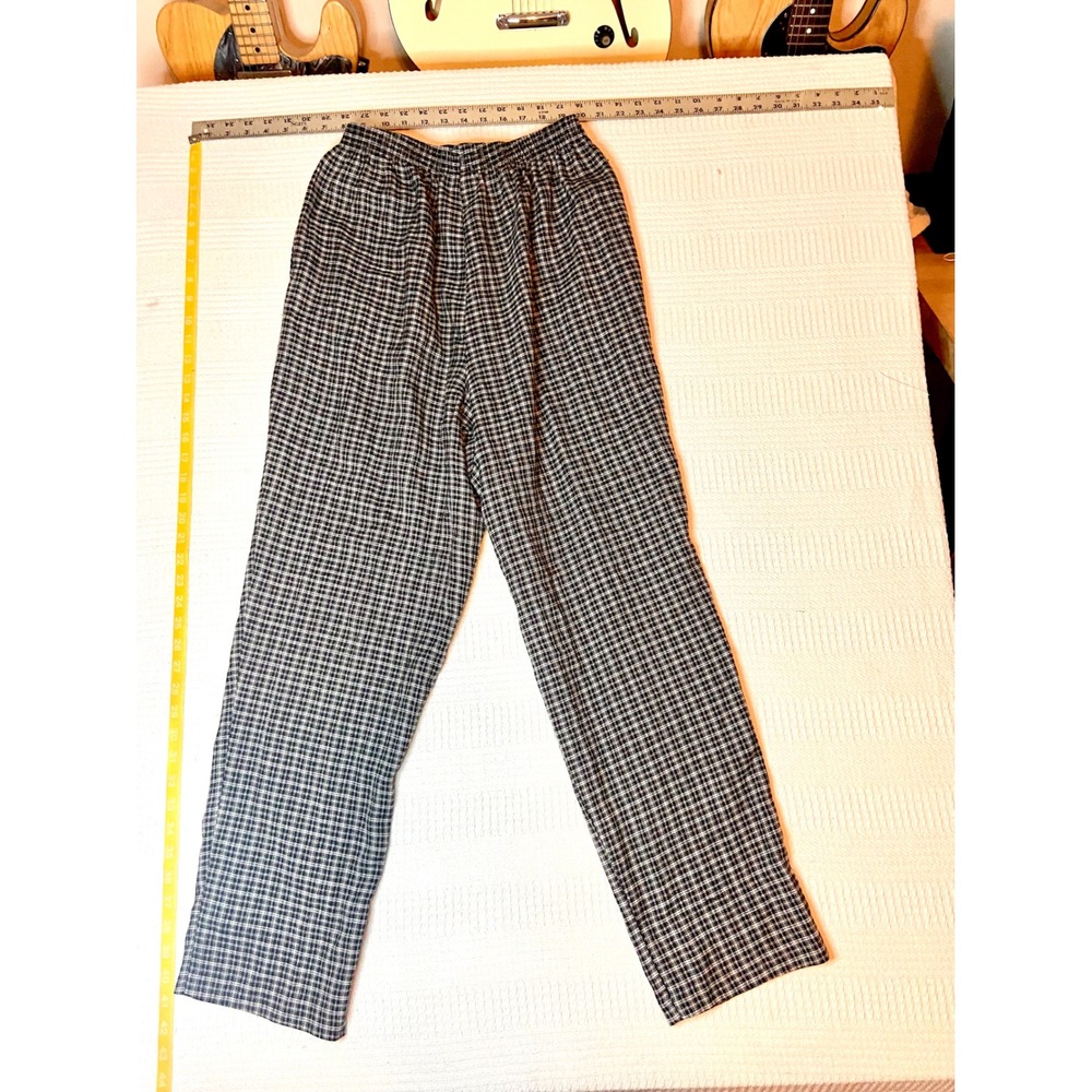 Black & White Pull on Plaid Pant